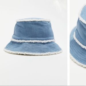 NWT Urban Outfitters Bucket Hat